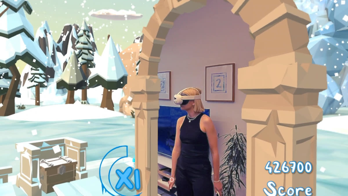 Mixed Snow Worlds - your room covered in snow